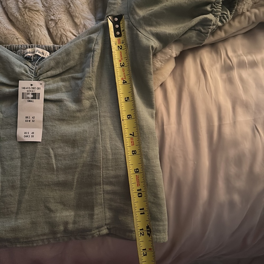 Nwt Short-Sleeve Cinched Linen-Blend Top - Picture 6 of 7